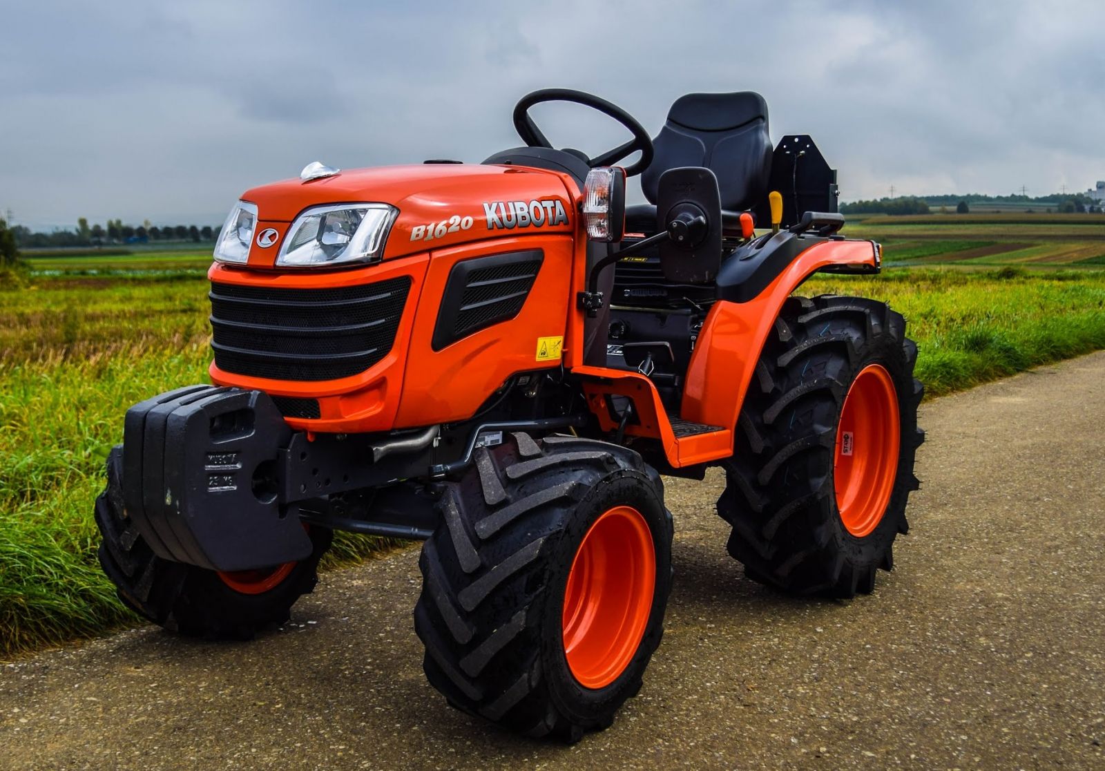 KUBOTA B1620 PIERŚCIENIE I TŁOKI